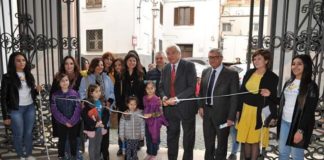 Taglio del nastro per Albano in Libro taglio_nastro_albano_in_libro