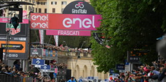 Carapaz vince quarta tappa del Giro d’Italia a Frascati carapaz_giro_frascati_19