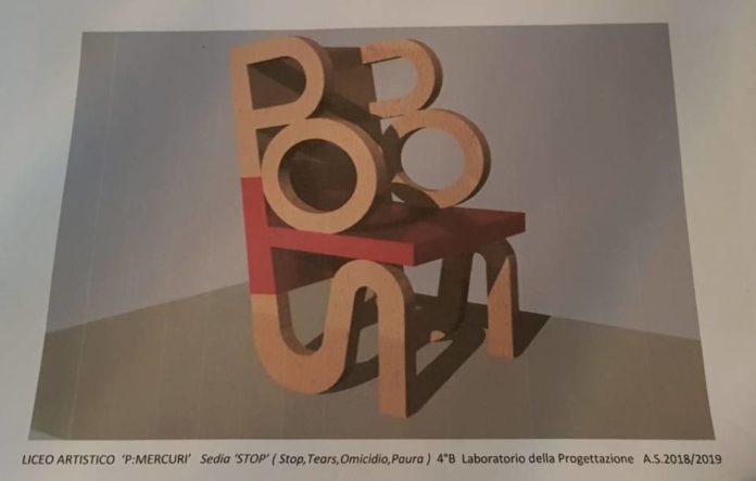 sedia_contro_femminicidi