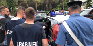 2 donne pusher arrestate a Tor Bella Monaca carabinieri_tor_bella_monaca