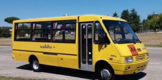 Pd per il ripristino dello scuolabus a Genzano scuolabus