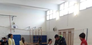 Tc New Country Frascati adotta i bambini della Buazzelli racchette_in_classe