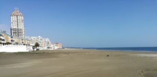 Tutti al mare, o quasi. A Nettuno vietate le spiagge libere nettuno