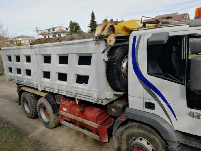 scoperta_discarica_abusiva_pavona