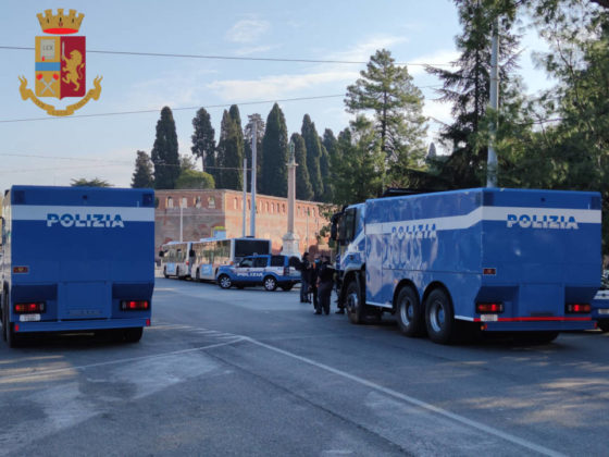 polizia_sanificazione_strade_roma