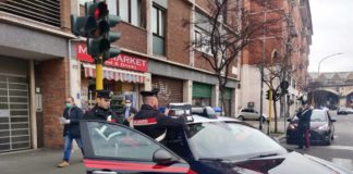 Vendita mascherine illegati, nuovo episodio a Casal Bertone controlli_carabinieri_covid