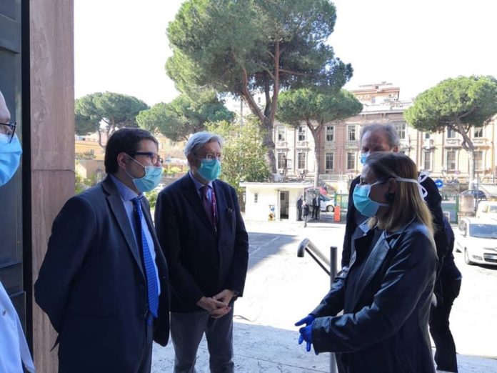 visita_covid_eastman