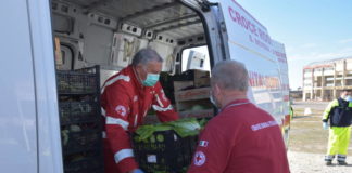 Civitavecchia, agricoltori donano 45 quintali di ortofrutta cri_civitavecchia