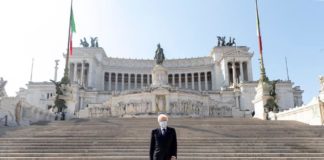 Il 25 Aprile al tempo del Coronavirus 25_04_20_mattarella_altare_patria