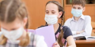 E’ ufficiale, tutto riparte tranne la scuola studenti_covid