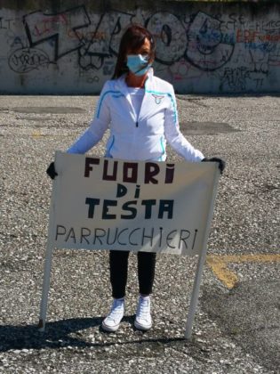 manifestazione_commercianti_grotta_02_05