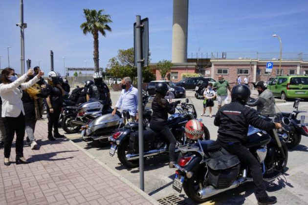 flash_mob_drive_in_24_05