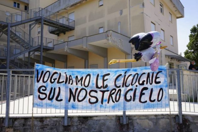 flash_mob_drive_in_24_05