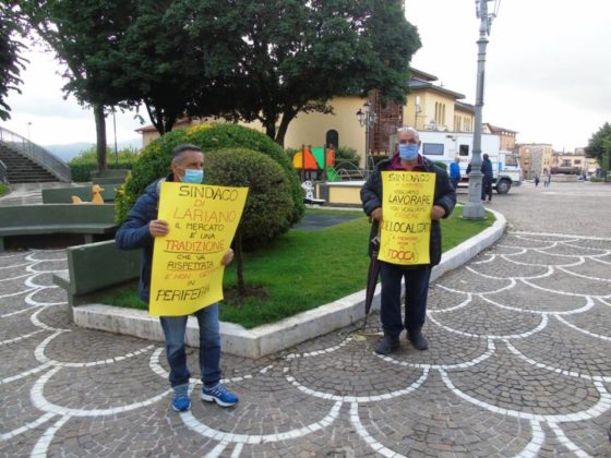 protesta_mercato_lariano