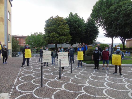 protesta_mercato_lariano