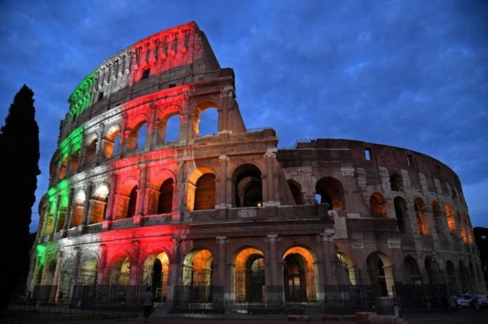 colosseo_tricolore
