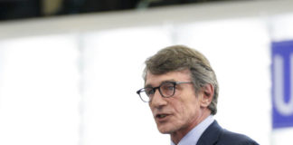 Scomparso nella notte David Sassoli sassoli