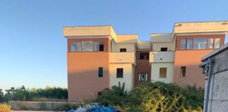 Sandalo di Ponente si ribella