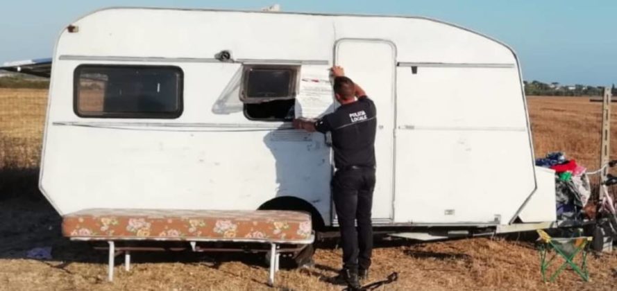 cittadini_rom_occupano_terreno_salzare