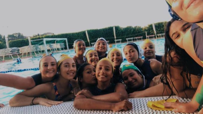 u_15_femm_f_d_waterpolis