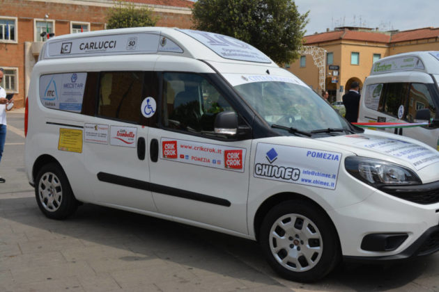 consegna_mezzi_tpl_anziani_disabili_pomezia