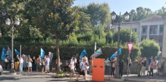 Manifestazione dei lavoratori del San Raffaele di Rocca di Papa all’Asl Rm6 di Albano manifestazione_sanita_albano_07_08