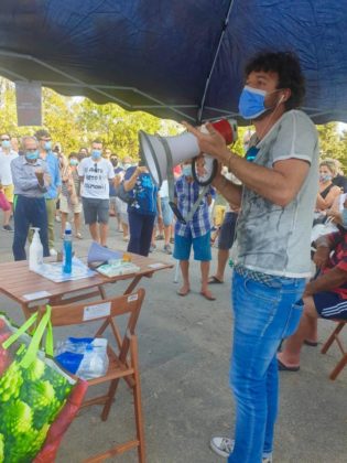 sit_in_la_puzza_ci_ammazza_12_09