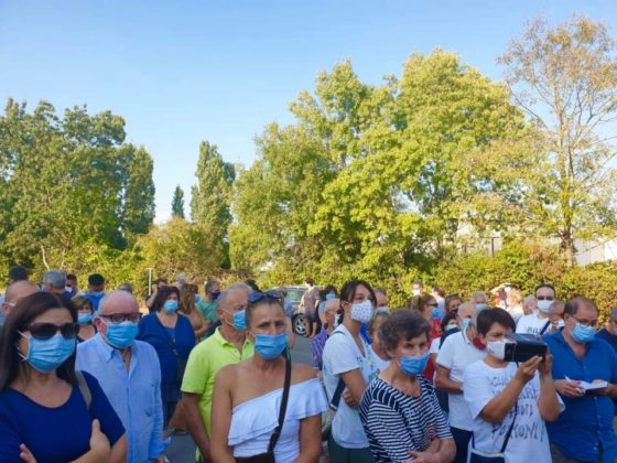 sit_in_la_puzza_ci_ammazza_12_09