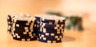 La ruota della fortuna, uno dei giochi da casinò meno conosciuti fiches_fonte_pixabay