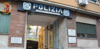 Albano, denunciato dopo aver tentato di rapinare una cartolibreria polizia_albano