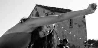 Tre performance in streaming per la stagione 2020 di TWAIN Centro Produzione Danza scivolo_fermat_tram_1_foto_pennatini