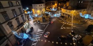 Legati a Natale, un nastro rosso che unisce l’Italia natale_2020_marino