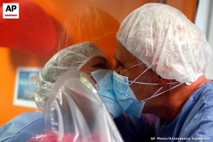 ap_photo_alessandra_tarantino