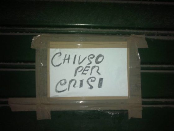 chiuso_per_crisi