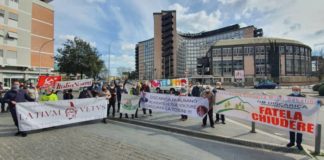 Discarica di Albano, “Valeriani ascolti i cittadini” flash_mob_roncigliano_regione