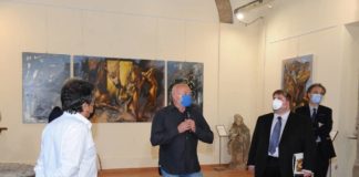 Gli Spiragli di Luce del Maestro Piali illuminano e scuotono la Città di Marino