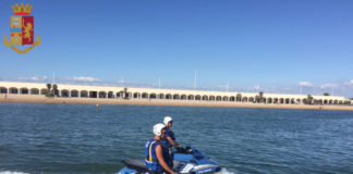 Soccorsa dalla Polizia barca a vela alla deriva ad Anzio