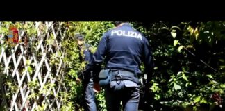 Via Frascati, reperti storici sequestrati dalla Polizia