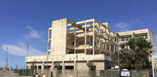 Asta dell’ecomostro di piazza Ungheria, i chiarimenti dell’Amministrazione di Pomezia