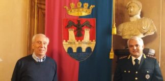 Tivoli, Polizia locale: Antonio D’Emilio è il nuovo comandante e dirigente del comando tiburtino comandante_d_emilio_sindaco_tivoli_proietti