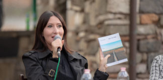 L’amicizia, l’amore, la musica e l’arrivo della vita adulta nel romanzo che fotografa una generazione Tiziana Campanella