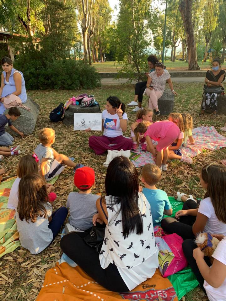 Giovanna Carbone durante le letture