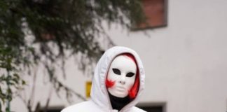 In memoria di Willy Monteiro Duarte, consegnata l’opera della street artist Laika