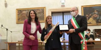 La giornalista Donatella Gimigliano premiata con il riconoscimento RomaRose – Non Solo 8 Marzo celligimilianogualt