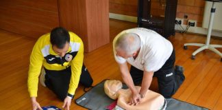 Arresto cardiaco in campo, muore giovane calciatore di 15 anni defibrillatore