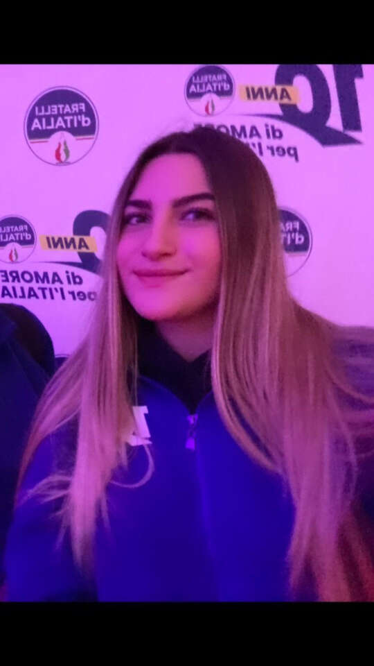 alexandraprinzi alexandraprinzi