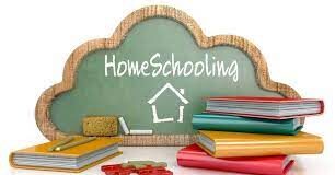Alla scoperta dell’home schooling, la scuola “a casa” che piace sempre di più anche alle famiglie italiane homeschooling