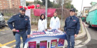 Per la “Giornata internazionale della Donna” scende in campo anche l’equipe del camper “Questo non è amore” della Polizia di Stato donnepolizia