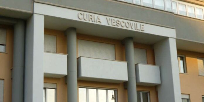 curiavescovilelatina