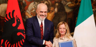 Europee, Giorgia Meloni si candida melonirama